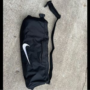 Nike hyperwarm football handwarmer